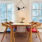 Walnuss Apartment- Wachmaschine- Parkplatz- Balkon