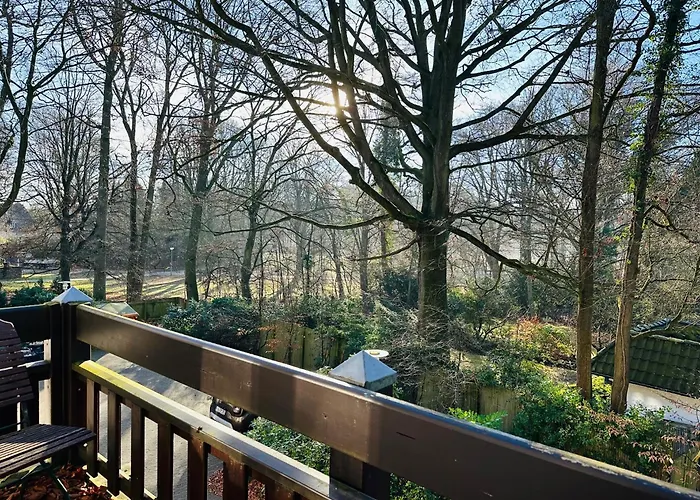 Walnuss Apartment- Wachmaschine- Parkplatz- Balkon Appartement *